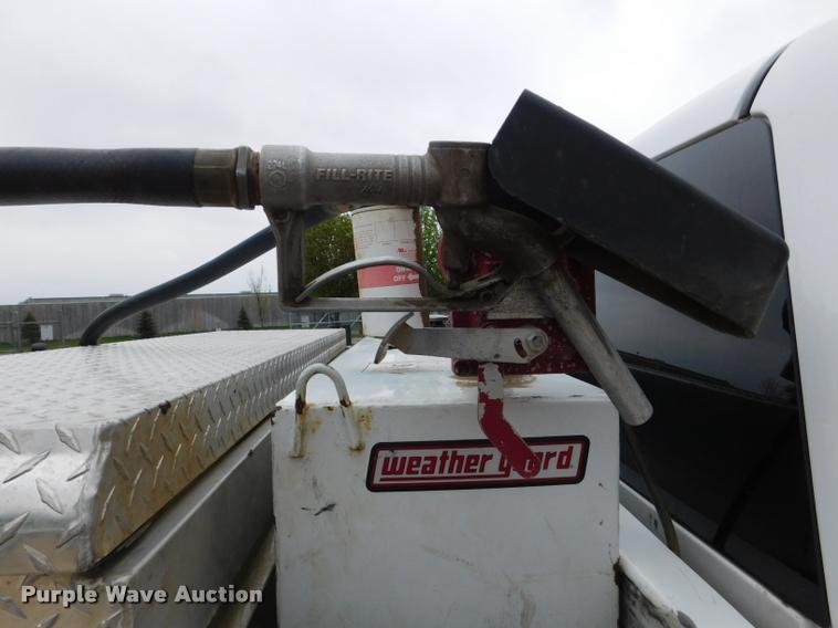 image for item DA1031 2011 GMC Sierra 3500HD Crew Cab pickup truck