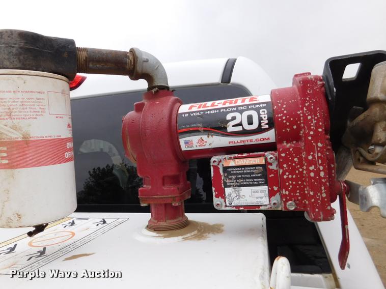 image for item DA1031 2011 GMC Sierra 3500HD Crew Cab pickup truck