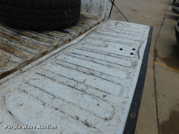 image for item DA1031 2011 GMC Sierra 3500HD Crew Cab pickup truck