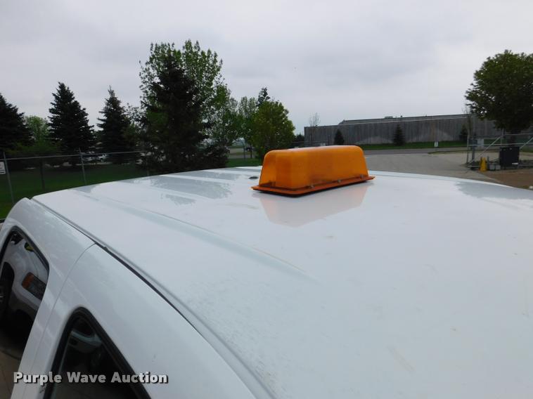 image for item DA1031 2011 GMC Sierra 3500HD Crew Cab pickup truck