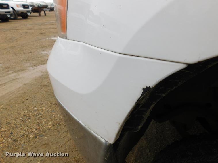 image for item DA1032 2011 GMC Sierra 3500HD Crew Cab pickup truck