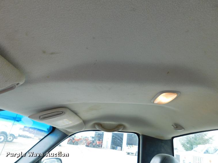 image for item DA1034 2005 Chevrolet Silverado 2500HD pickup truck