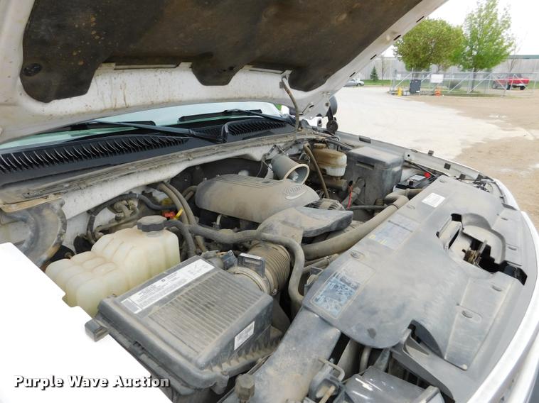 image for item DA1034 2005 Chevrolet Silverado 2500HD pickup truck