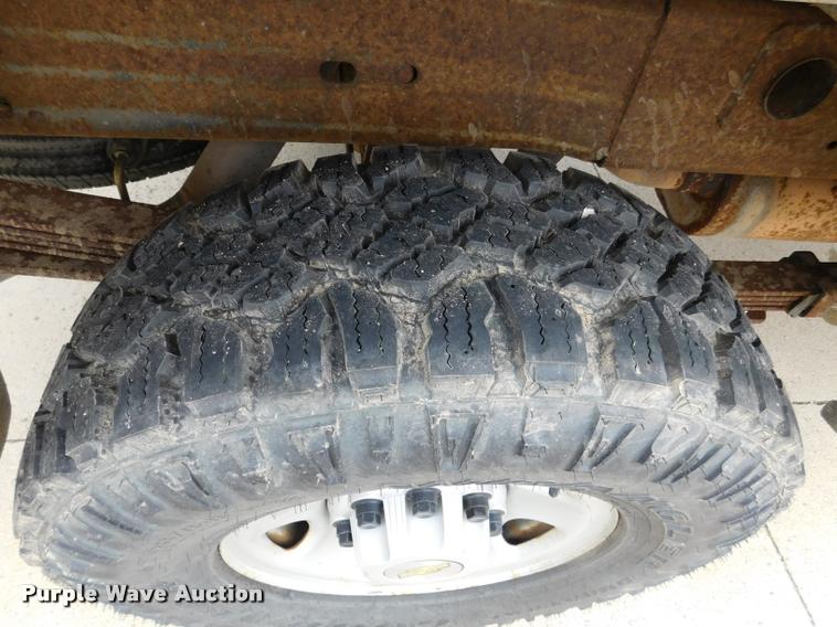 image for item DA1034 2005 Chevrolet Silverado 2500HD pickup truck