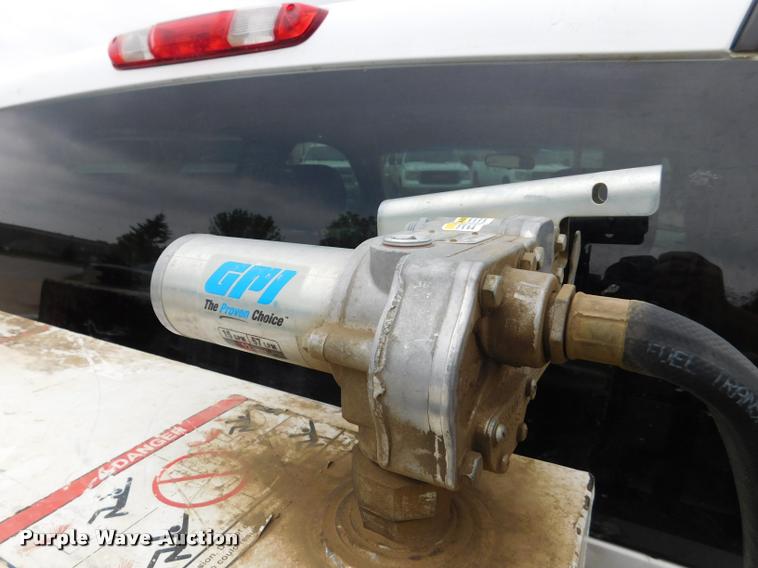 image for item DA1035 2011 GMC Sierra 3500HD Crew Cab pickup truck