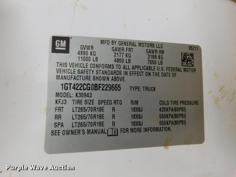 image for item DA1037 2011 GMC Sierra 3500HD Crew Cab pickup truck