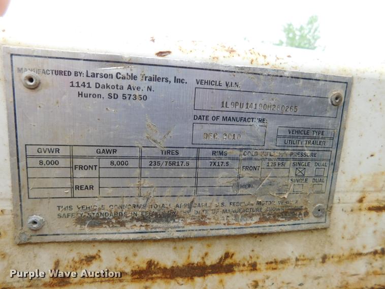 image for item DA1042 2010 Larson 5600 reel trailer