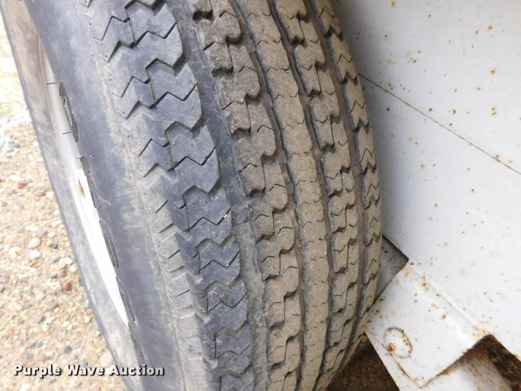 image for item DA1044 2013 Lane TRL reel trailer