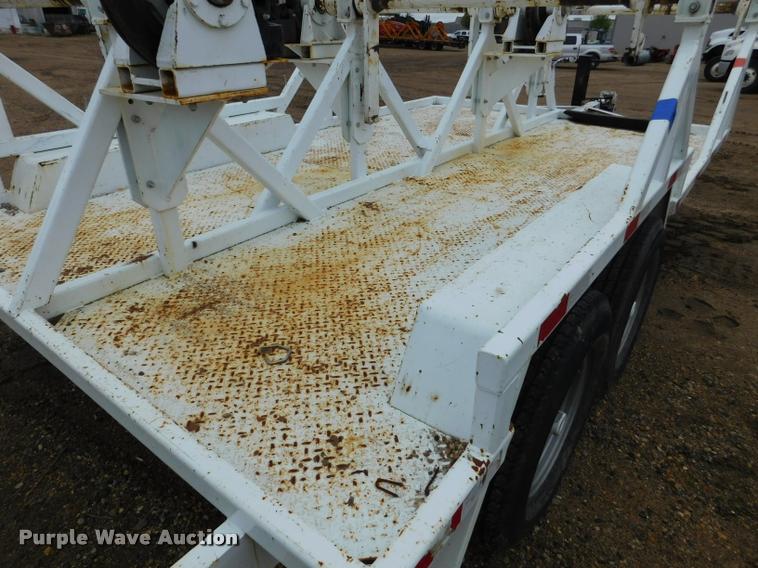 image for item DA1044 2013 Lane TRL reel trailer