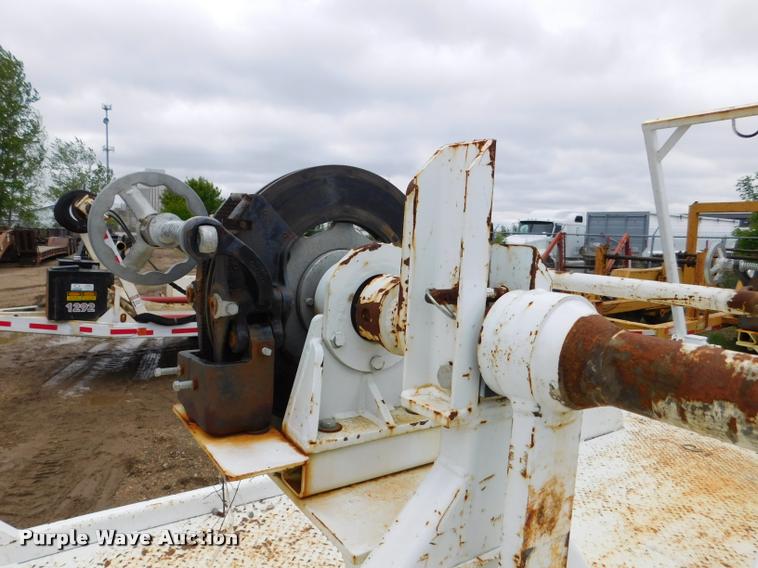 image for item DA1044 2013 Lane TRL reel trailer