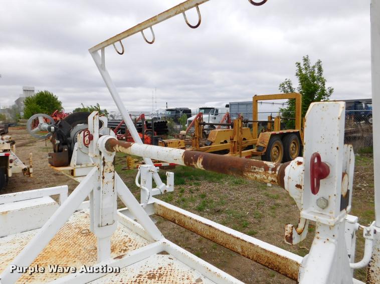 image for item DA1044 2013 Lane TRL reel trailer