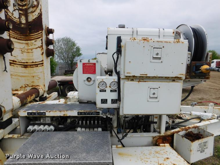 image for item DA1045 2006 Altec AD-108 self-propelled reel trailer