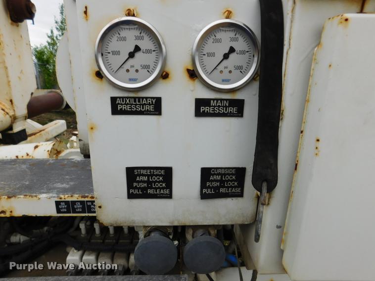 image for item DA1045 2006 Altec AD-108 self-propelled reel trailer