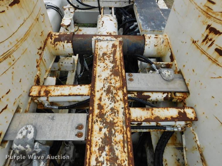 image for item DA1045 2006 Altec AD-108 self-propelled reel trailer