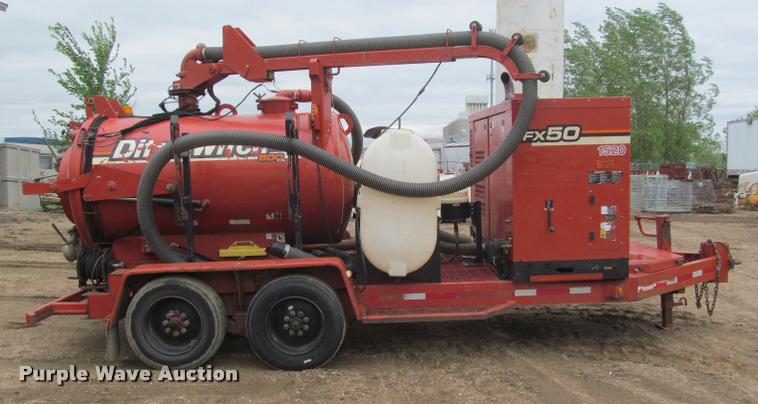 image for item DA1050 2013 Ditch Witch FX50 vacuum excavator trailer