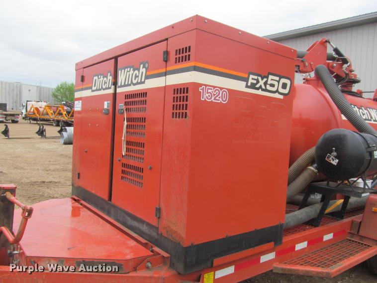image for item DA1050 2013 Ditch Witch FX50 vacuum excavator trailer