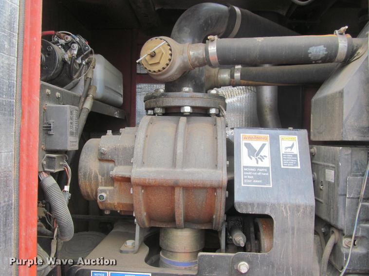 image for item DA1050 2013 Ditch Witch FX50 vacuum excavator trailer