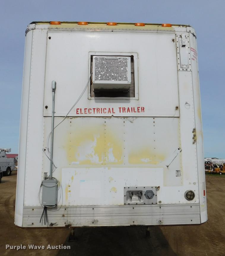 image for item DA1052 1989 Utility Trailers office trailer