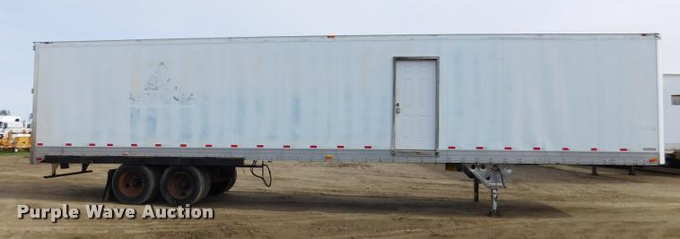 image for item DA1052 1989 Utility Trailers office trailer