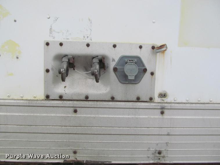 image for item DA1052 1989 Utility Trailers office trailer