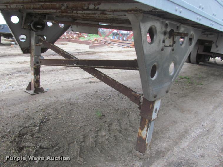 image for item DA1052 1989 Utility Trailers office trailer