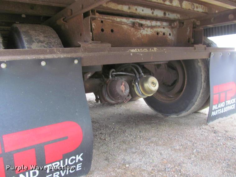 image for item DA1052 1989 Utility Trailers office trailer