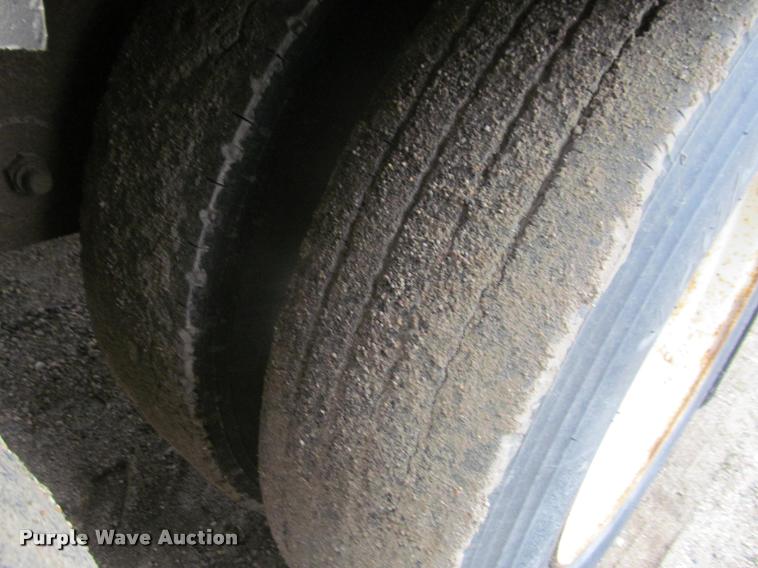 image for item DA1052 1989 Utility Trailers office trailer