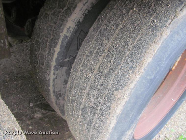 image for item DA1052 1989 Utility Trailers office trailer