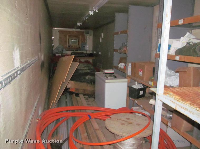 image for item DA1052 1989 Utility Trailers office trailer