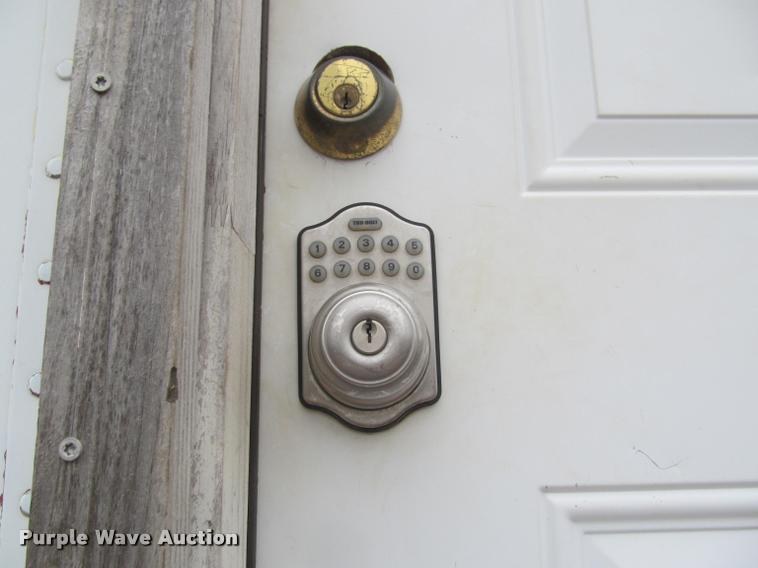 image for item DA1052 1989 Utility Trailers office trailer