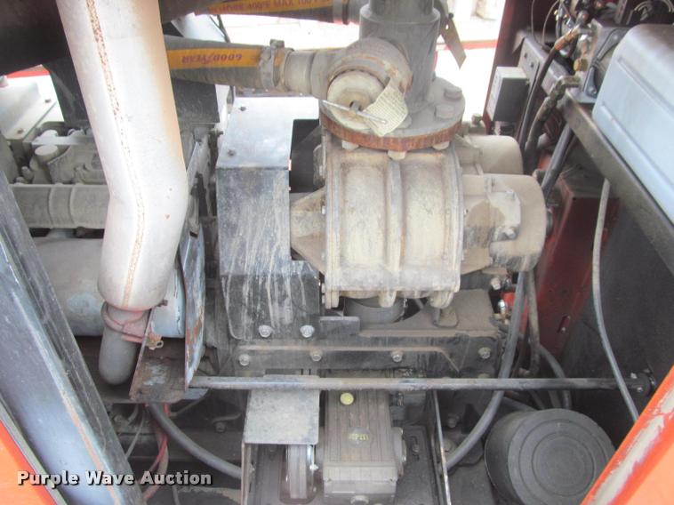 image for item DA1056 2013 Ditch Witch FX50 vacuum excavator trailer