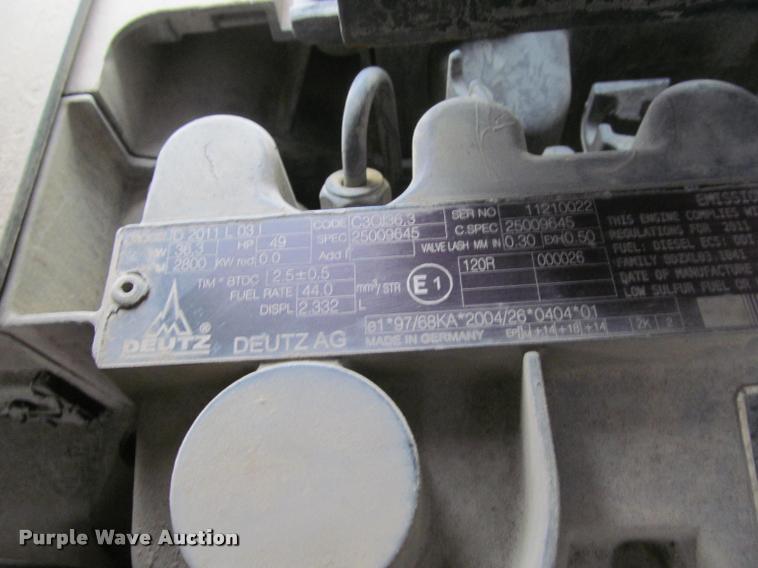 image for item DA1056 2013 Ditch Witch FX50 vacuum excavator trailer