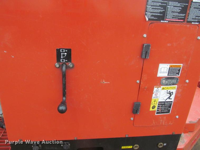 image for item DA1056 2013 Ditch Witch FX50 vacuum excavator trailer