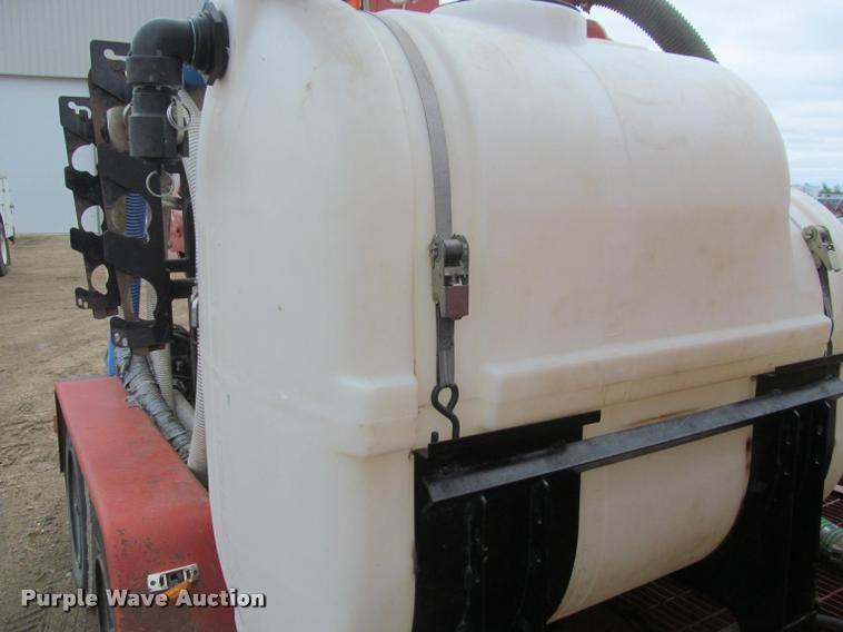 image for item DA1056 2013 Ditch Witch FX50 vacuum excavator trailer