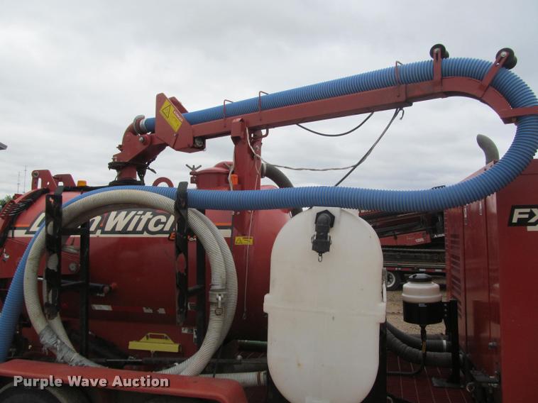 image for item DA1056 2013 Ditch Witch FX50 vacuum excavator trailer