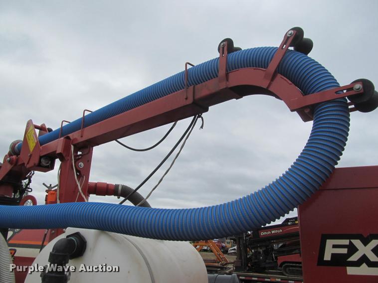 image for item DA1056 2013 Ditch Witch FX50 vacuum excavator trailer