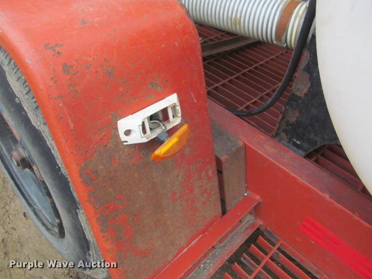 image for item DA1056 2013 Ditch Witch FX50 vacuum excavator trailer