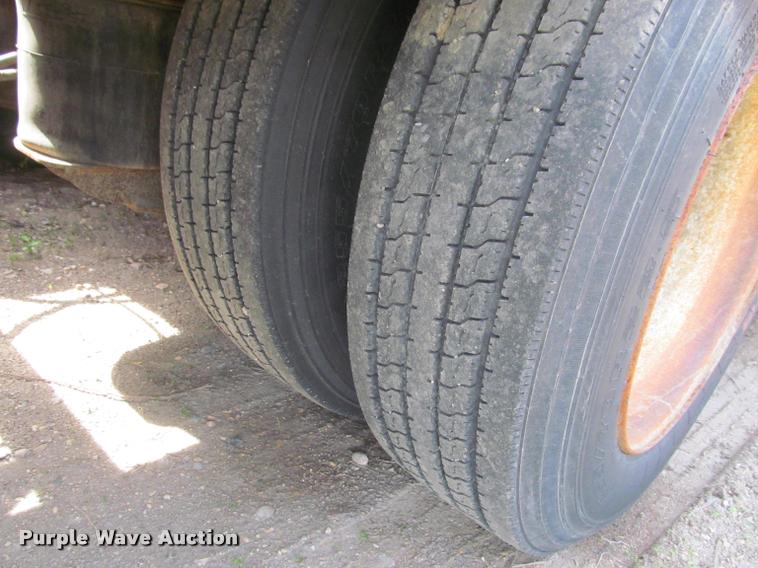 image for item DA1061 2006 Terex Load King 553SS lowboy equipment trailer