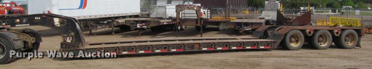 image for item DA1062 2005 Fontaine TL-55 lowboy equipment trailer