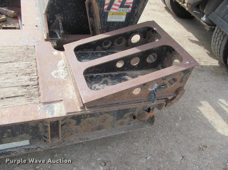 image for item DA1062 2005 Fontaine TL-55 lowboy equipment trailer