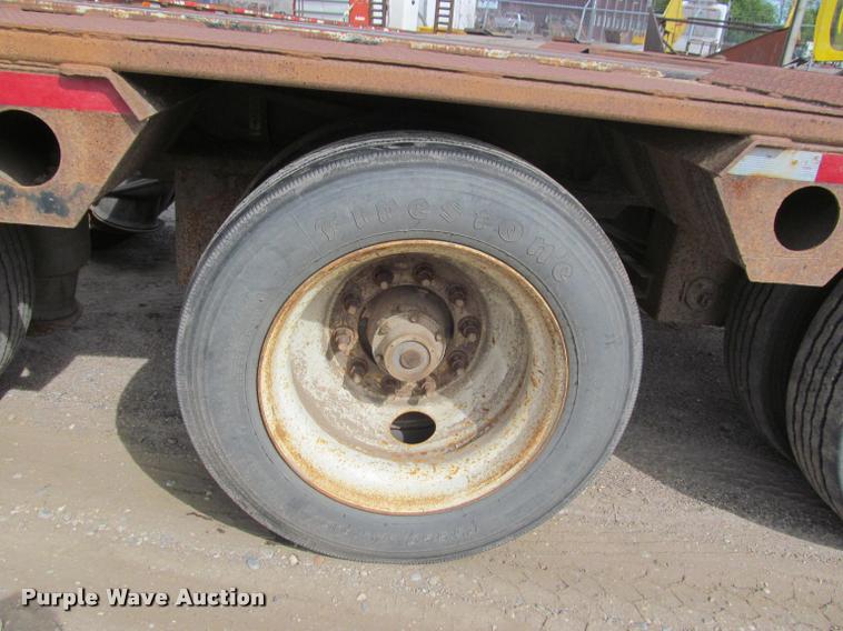 image for item DA1062 2005 Fontaine TL-55 lowboy equipment trailer