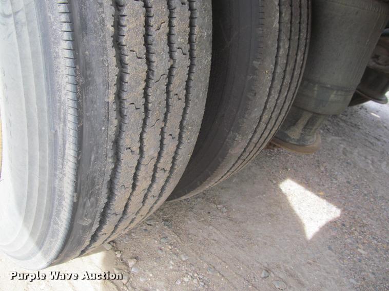 image for item DA1062 2005 Fontaine TL-55 lowboy equipment trailer