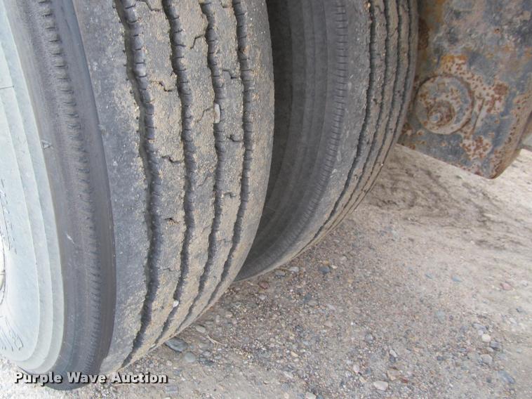 image for item DA1062 2005 Fontaine TL-55 lowboy equipment trailer