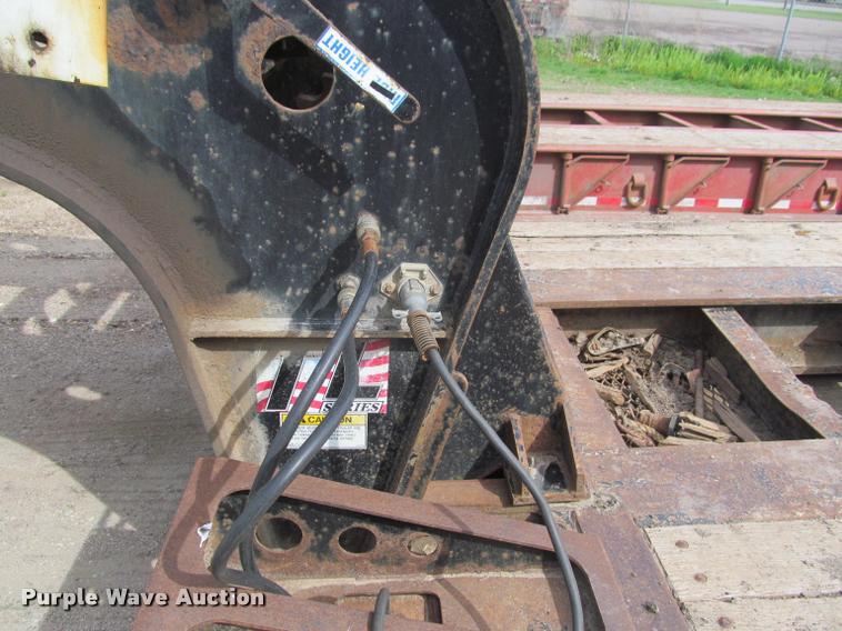 image for item DA1062 2005 Fontaine TL-55 lowboy equipment trailer