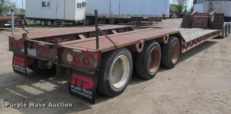 image for item DA1065 1996 Fontaine TA50NGB lowboy equipment trailer