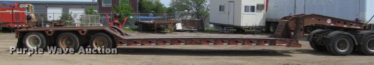 image for item DA1065 1996 Fontaine TA50NGB lowboy equipment trailer
