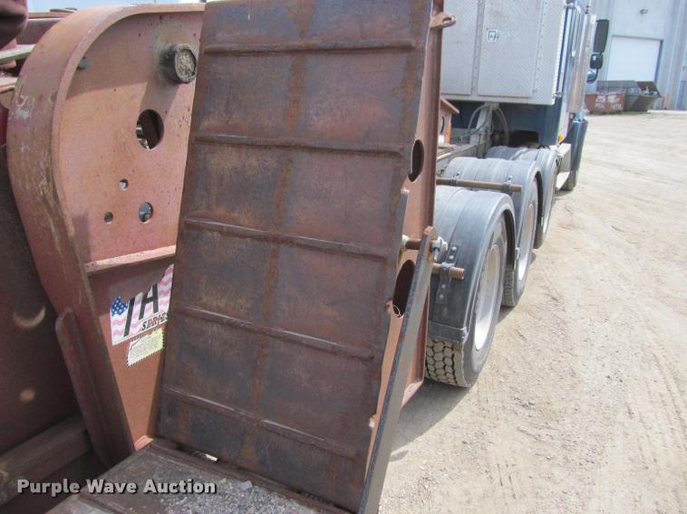image for item DA1065 1996 Fontaine TA50NGB lowboy equipment trailer