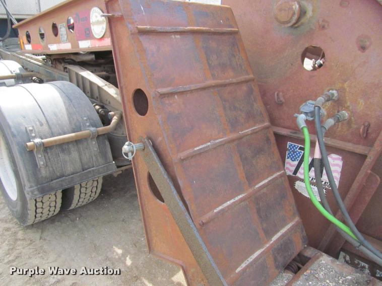 image for item DA1065 1996 Fontaine TA50NGB lowboy equipment trailer