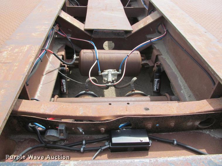 image for item DA1065 1996 Fontaine TA50NGB lowboy equipment trailer