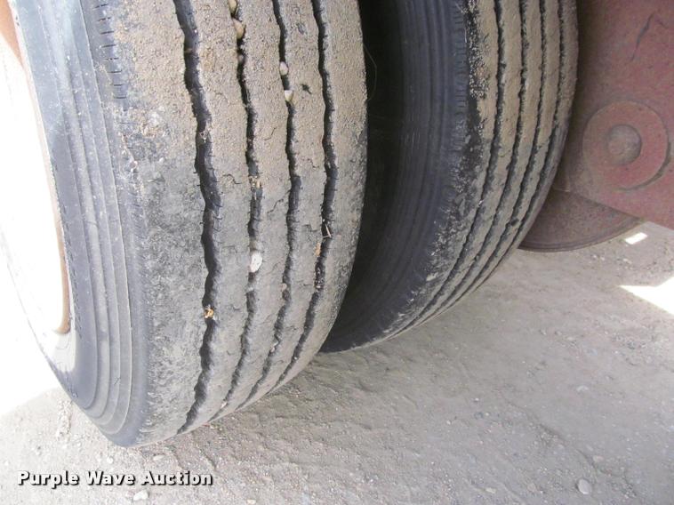 image for item DA1065 1996 Fontaine TA50NGB lowboy equipment trailer